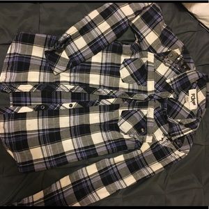 Women’s Fox Racing plaid button up shirt! Size M